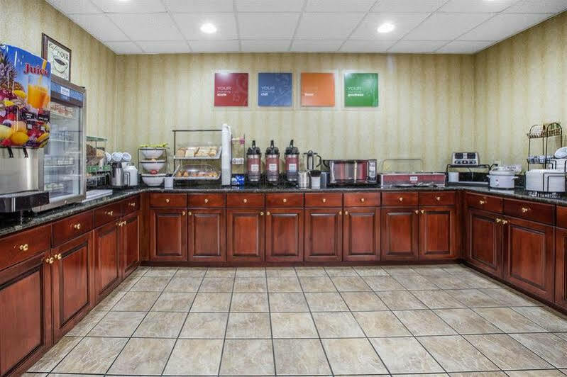 Comfort Inn & Suites Griffin Buitenkant foto